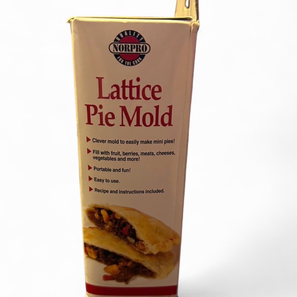 Lattice Pie Mold New in Package NORPRO - Picture 6 of 7